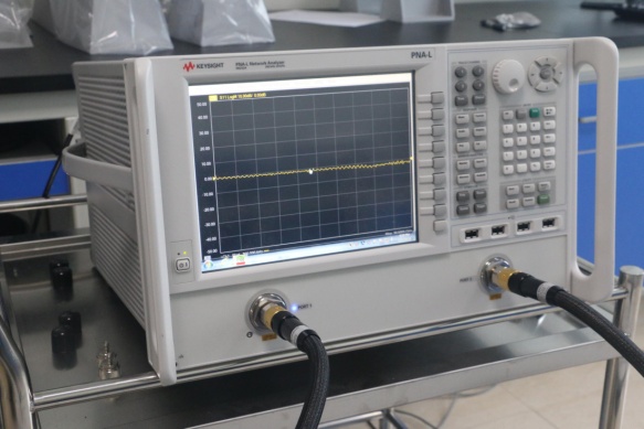 1647782998204324.jpg 材料电磁特性分析仪.jpg