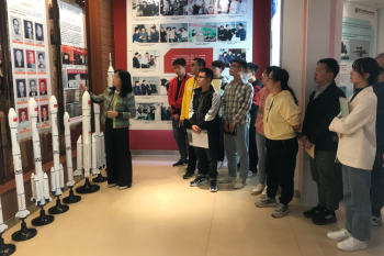 学党史 知院史 传承科研精神——成人直播
组织青年党员开展院史参观见学活动